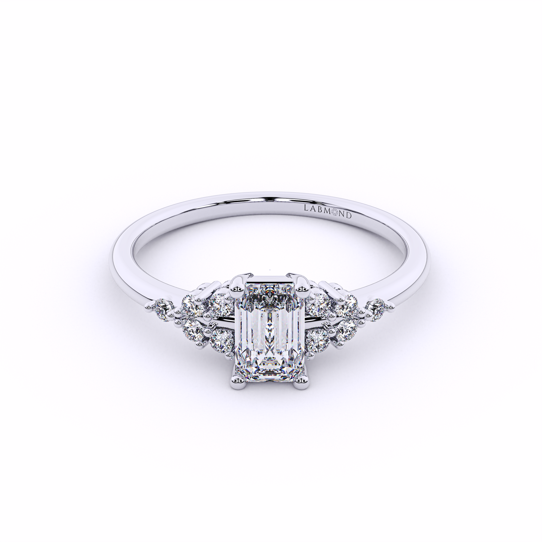 MEMENTO Vintage Emerald Engagement Ring