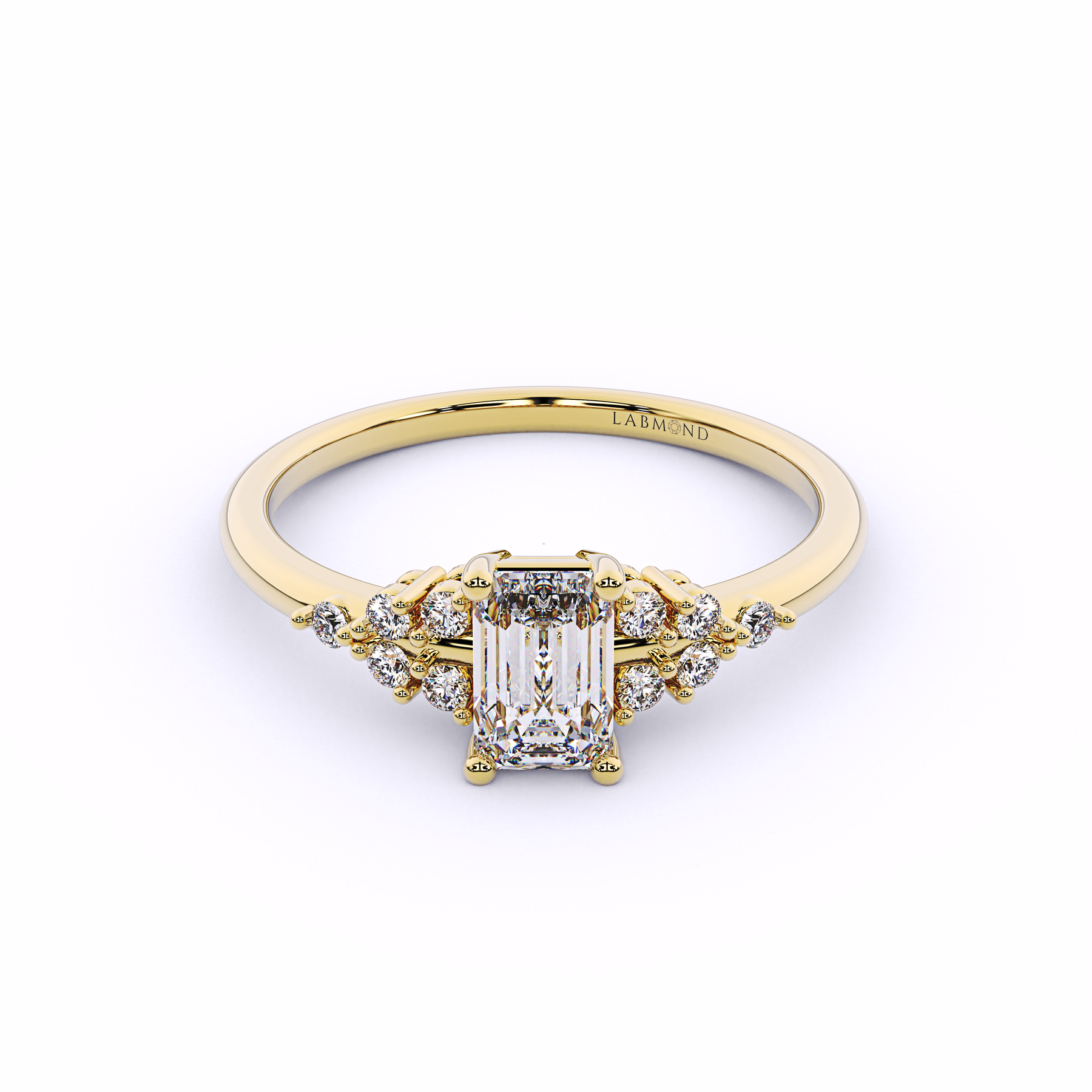 MEMENTO Vintage Emerald Engagement Ring
